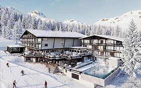 Burg Hotel Lech Am Arlberg